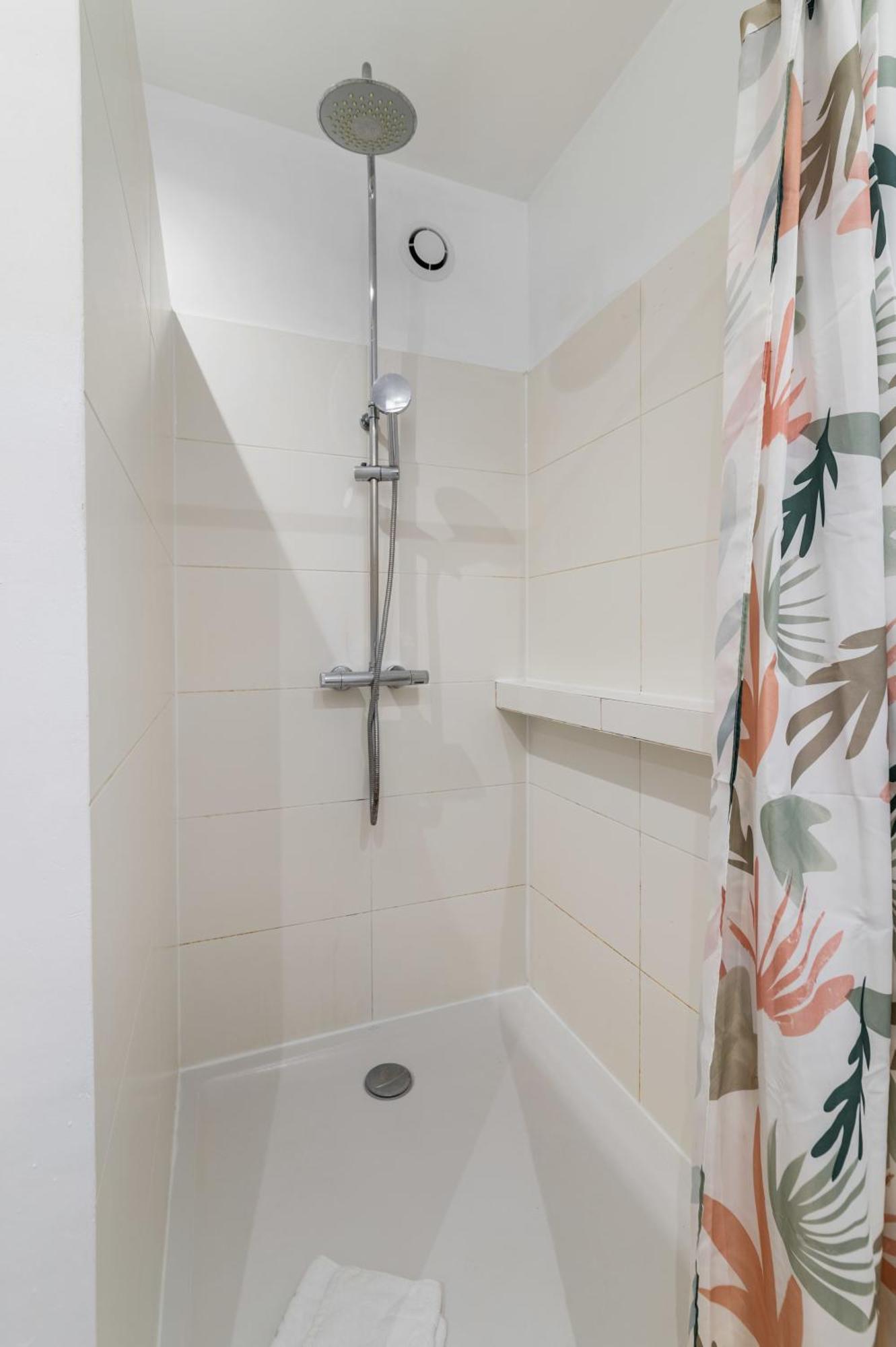 Appartamento Familial Proche Des Commerces - 8p - Flat-guest *